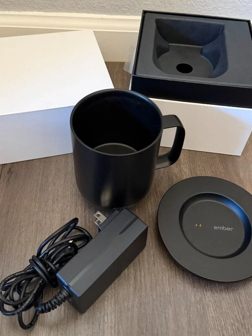 Black EMBER Mug 10oz Temperature Control Smart Mug New Open Box